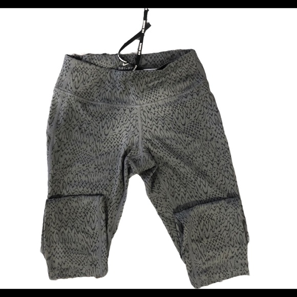 Nike Pants - Nike DriFit Gray and Black Capri Leggings Sz XS